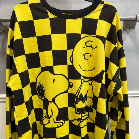 Peanuts Sweaters - Peanuts Yellow and Black Hybrid Apparel